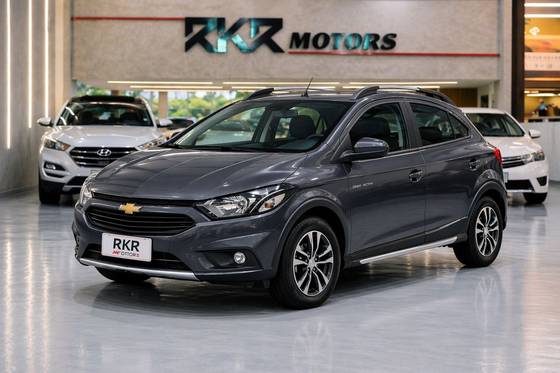 CHEVROLET ONIX 1.4 MPFI ACTIV 8V FLEX 4P AUTOMÁTICO